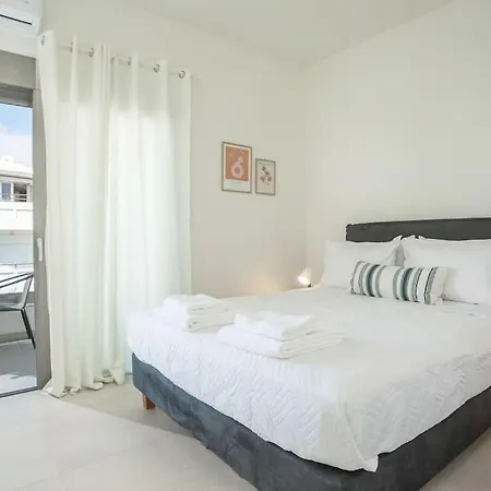 公寓 Cozy In The Heart Of Rhodes Center